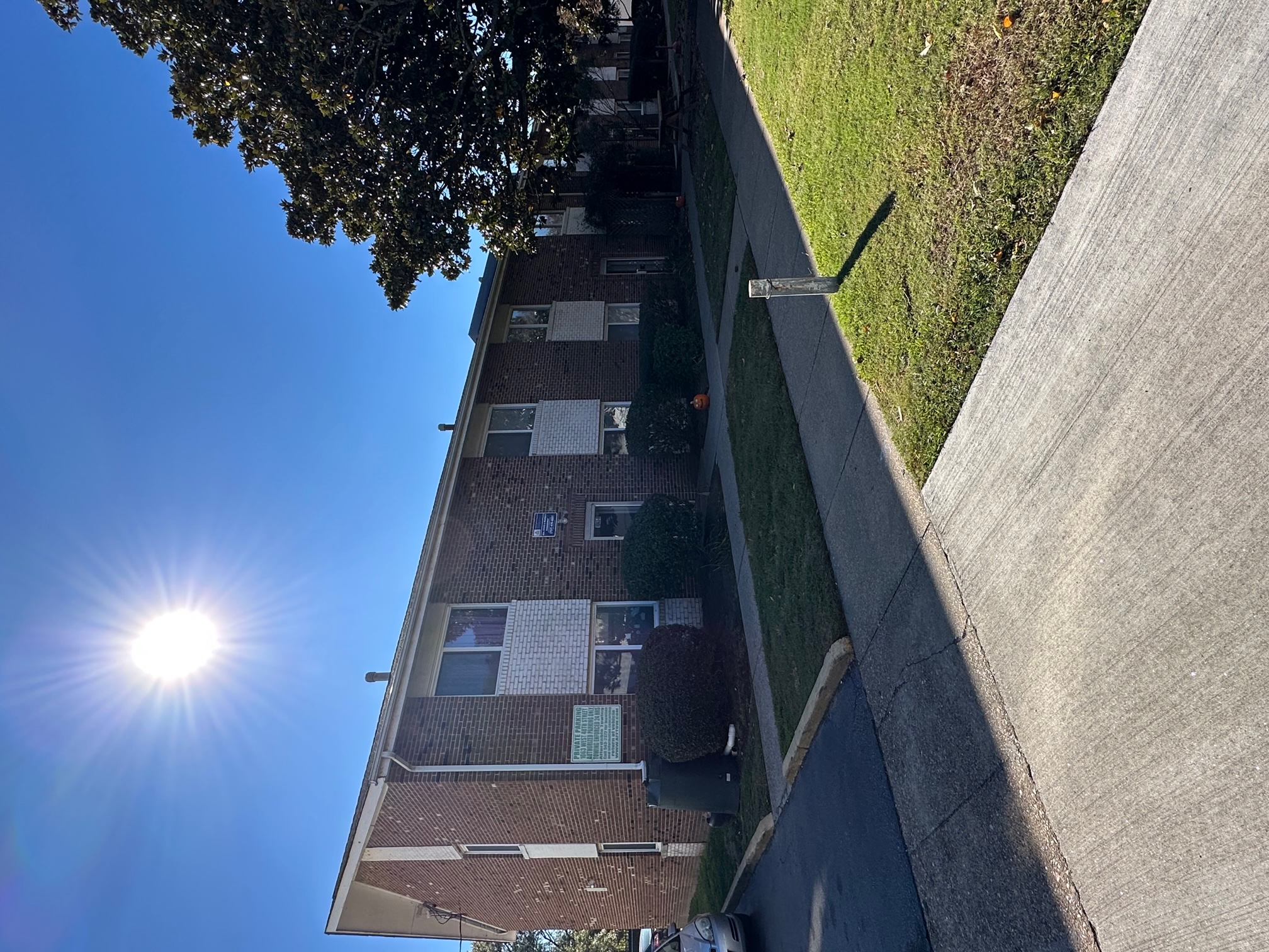 1063 West 48th St, C4