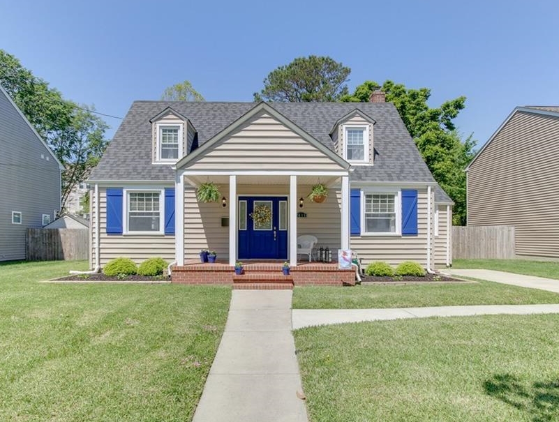 7415 Yorktown Dr